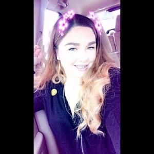 Meet your Posher, Jaymee